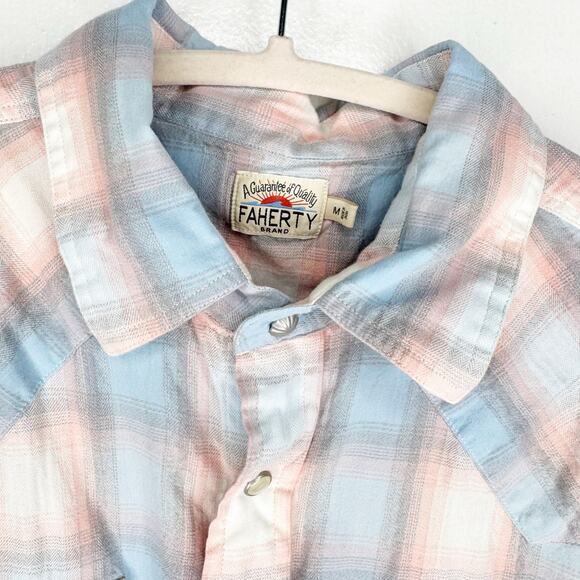 Faherty Artisan Twill Western Shirt Collared Pink Blue Plaid Pearlized Buttons M - Picture 2 of 13